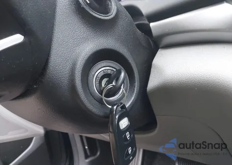 2020 Hyundai Elantra Sel z USA, uszkodzony, nr VIN 5NPD84LF6LH568536